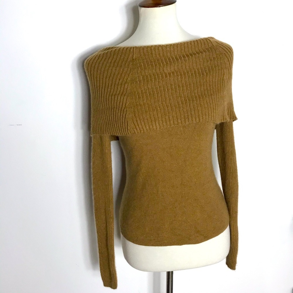 Adrienne Vittadini Cashmere Silk Blend sweater